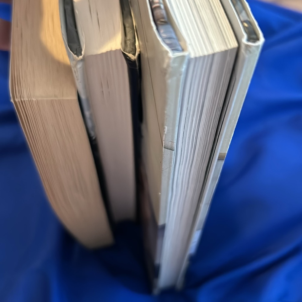 Dog book bundle - Picture 7 of 7